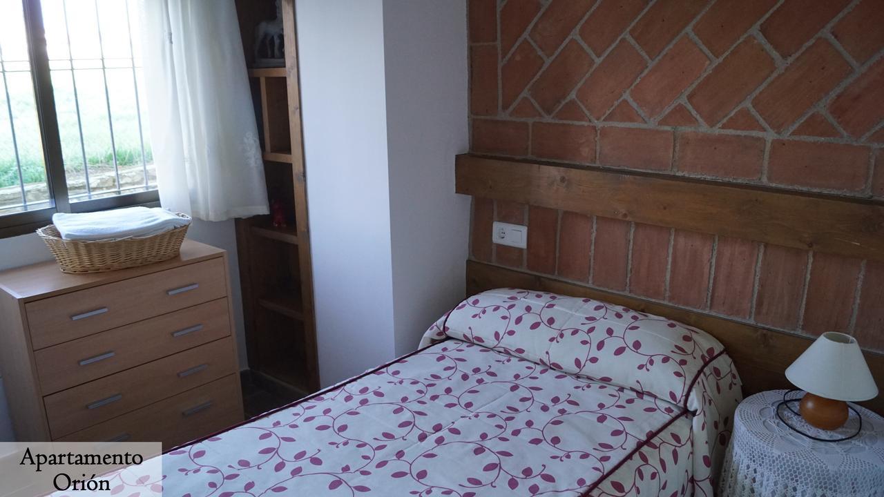 Apartamentos Estrellas De Monfraguee Torrejón el Rubio Exterior foto